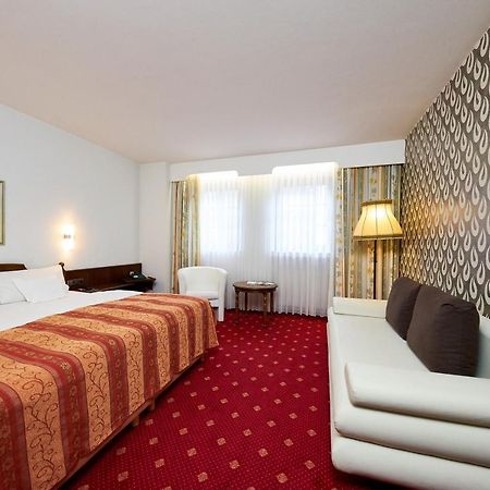 Hotel Zur Post Bernkastel-Kues Eksteriør billede