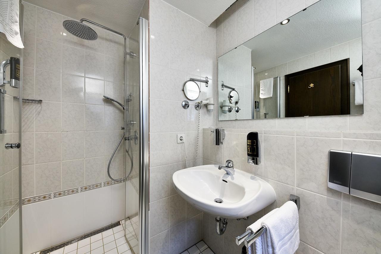 Hotel Zur Post Bernkastel-Kues Eksteriør billede